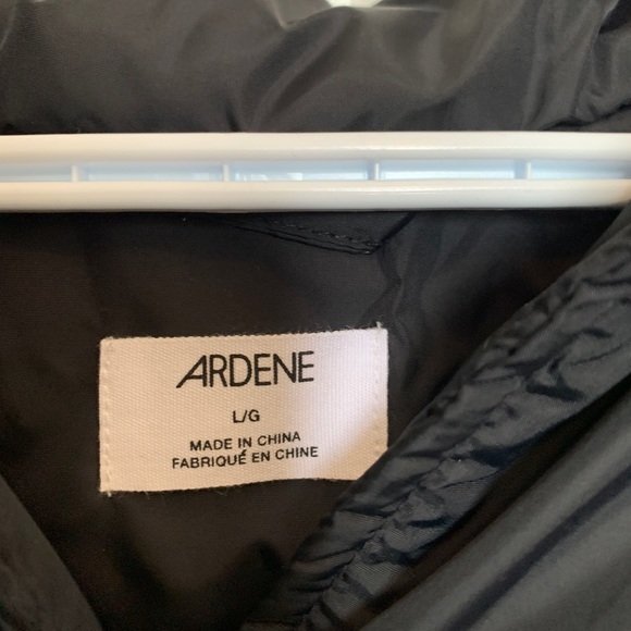 Black winter coat - Picture 2 of 3